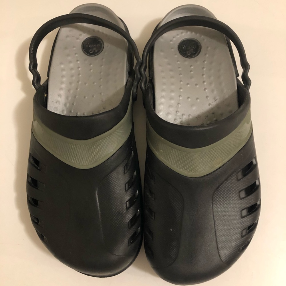 Crocs black & silver